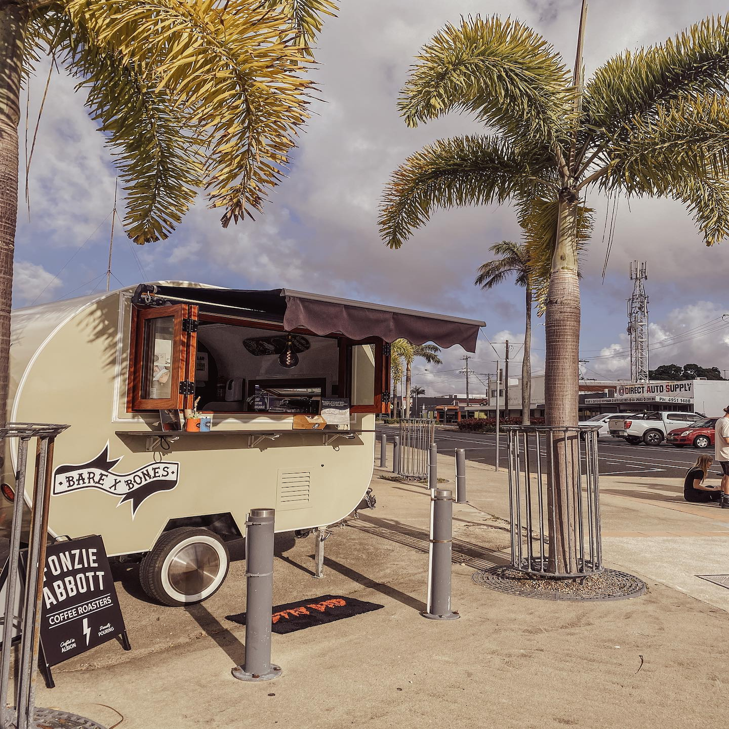 The Coffee Van - Bare X Bones
